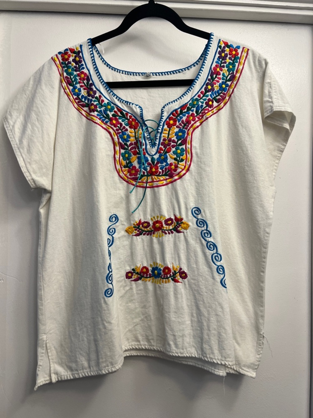 Mexican Embroidered Blouse Huipil Pueblo Blouse Size XL
